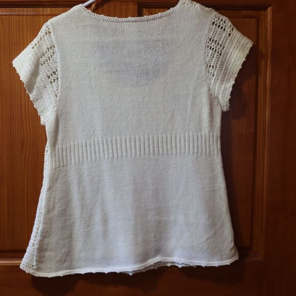 Vintage Avon White Lacey Crochet Short Sleeve Scoop Neck Top Small - Picture 6 of 9